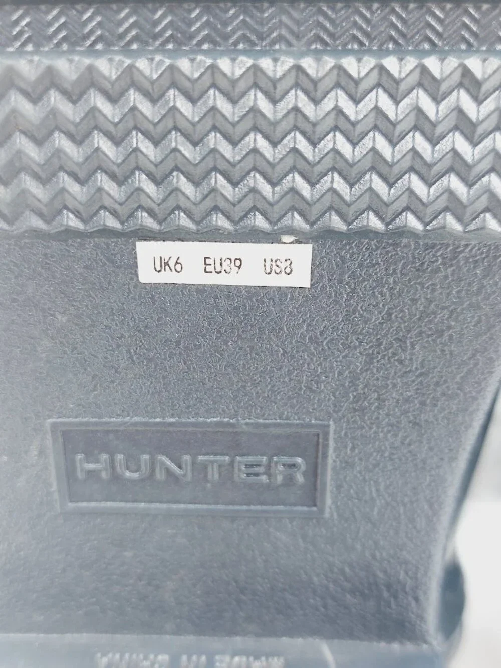 Hunter Women's Black Refined Gloss Quilted Ankle Chelsea Rain Boots Size 8